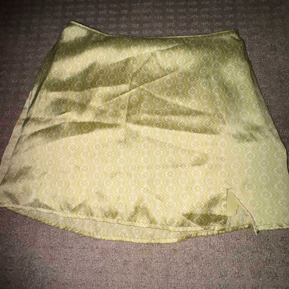 Hollister Green Asymmetrical A-Line Mini Skirt